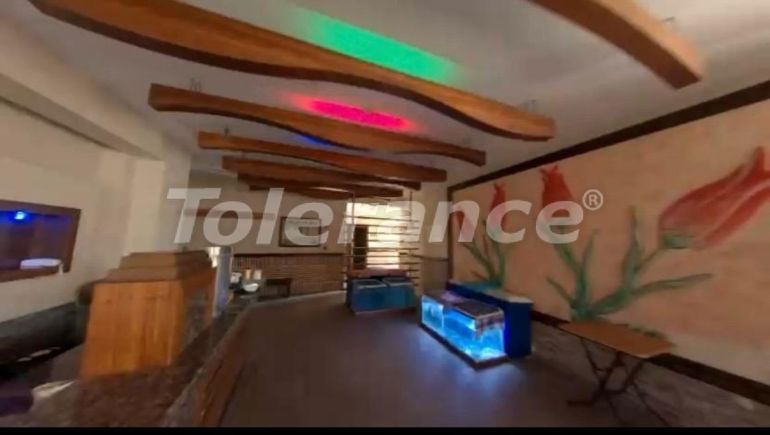 Коммерческая в Центре Кемера, Кемер: купить недвижимость в Турции - 134544