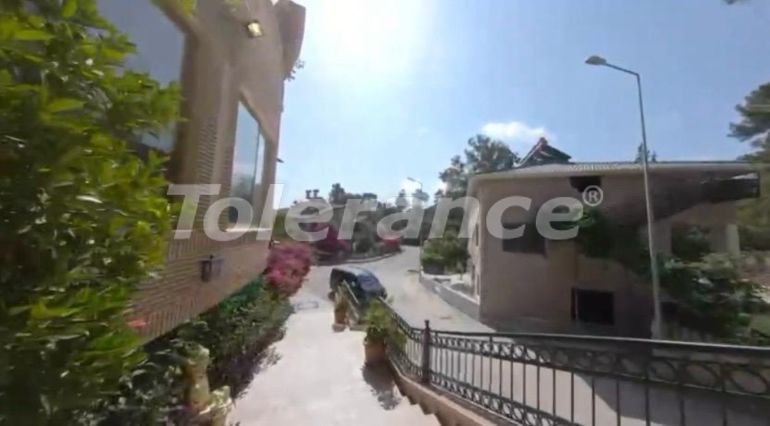 Коммерческая в Центре Кемера, Кемер: купить недвижимость в Турции - 134549