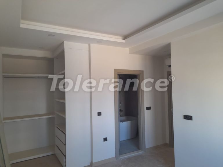 Квартира в Аксу, Анталия с бассейном: купить недвижимость в Турции - 111128