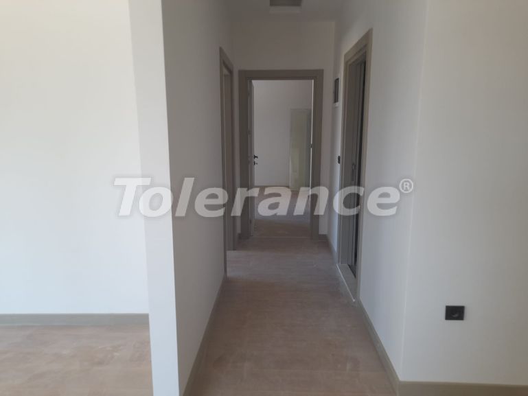 Квартира в Аксу, Анталия с бассейном: купить недвижимость в Турции - 111132