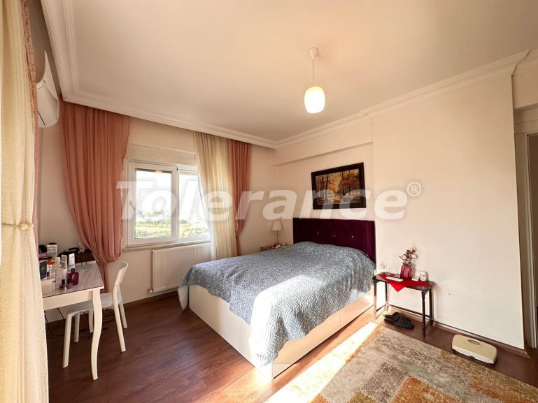 Квартира в Аксу, Анталия вид на море с бассейном: купить недвижимость в Турции - 131096