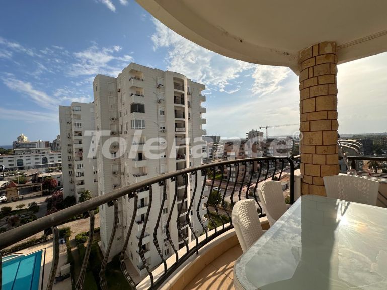 Квартира в Аксу, Анталия вид на море с бассейном: купить недвижимость в Турции - 131121