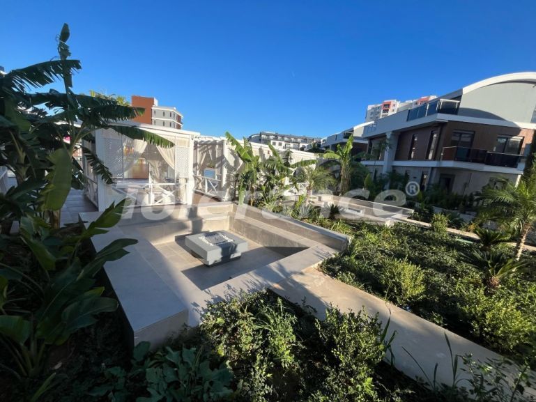 Квартира от застройщика в Алтынташ, Анталия с бассейном: купить недвижимость в Турции - 103272