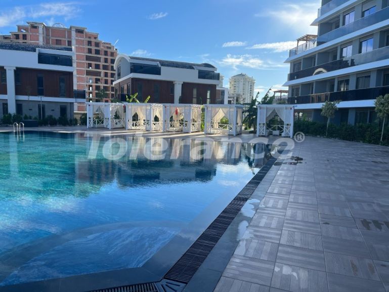 Квартира от застройщика в Алтынташ, Анталия с бассейном: купить недвижимость в Турции - 103285