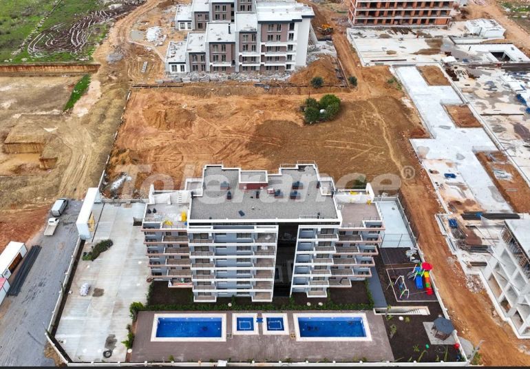 Квартира от застройщика в Алтынташ, Анталия с бассейном: купить недвижимость в Турции - 107904