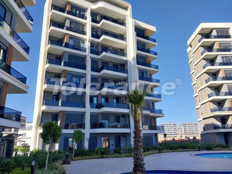 Квартира в Алтынташ, Анталия с бассейном: купить недвижимость в Турции - 111631