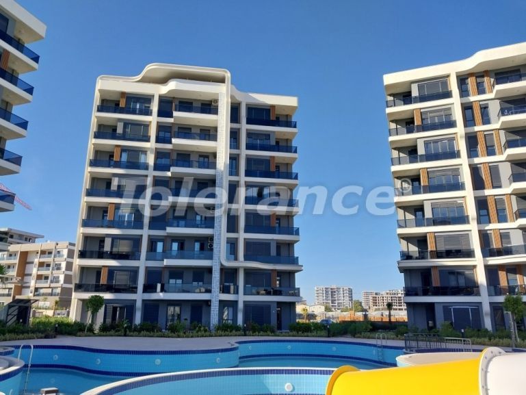 Квартира в Алтынташ, Анталия с бассейном: купить недвижимость в Турции - 111657