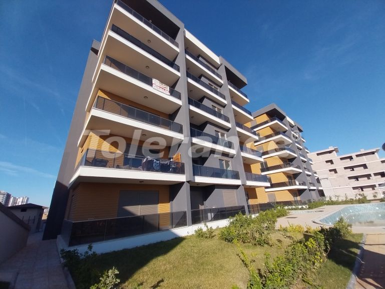 Квартира в Алтынташ, Анталия с бассейном: купить недвижимость в Турции - 112129