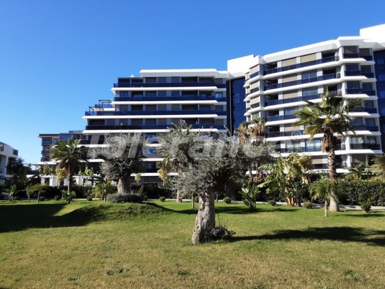 Квартира в Алтынташ, Анталия с бассейном: купить недвижимость в Турции - 114420