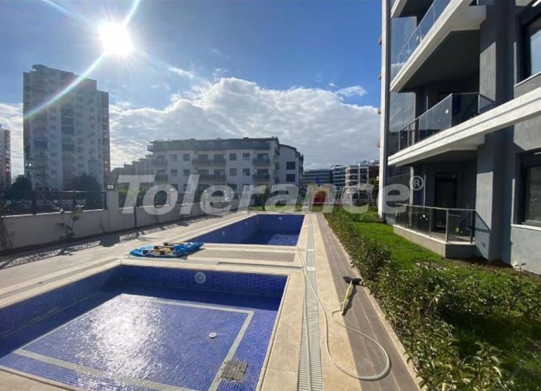 Квартира в Алтынташ, Анталия с бассейном: купить недвижимость в Турции - 118874