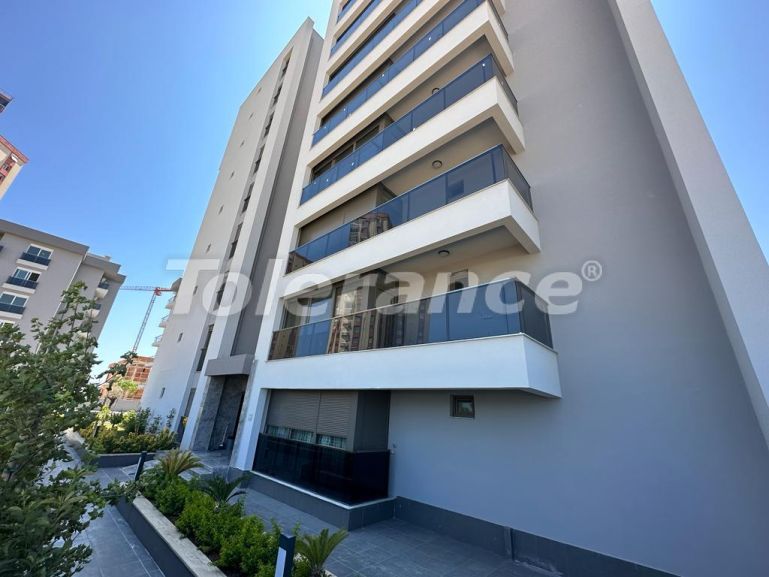 Квартира от застройщика в Алтынташ, Анталия с бассейном: купить недвижимость в Турции - 95901