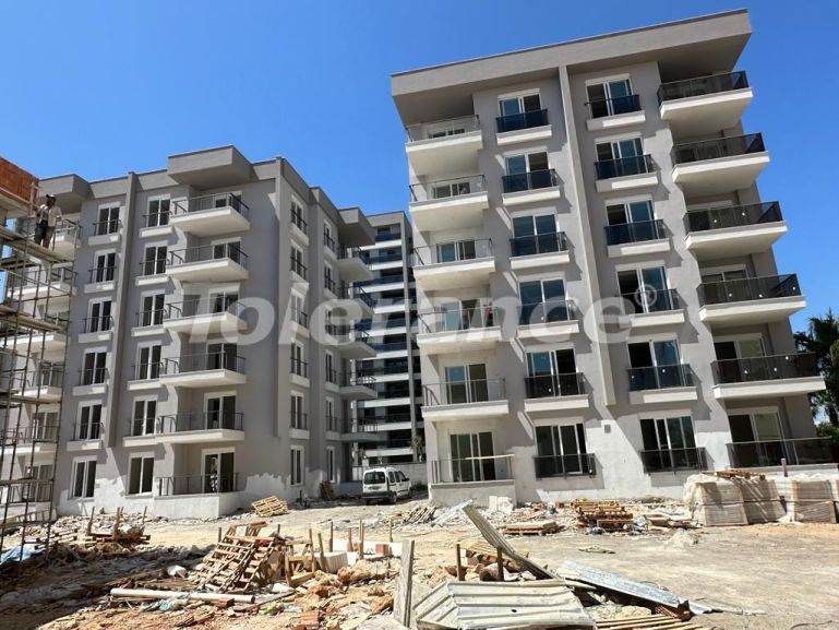 Квартира от застройщика в Алтынташ, Анталия с бассейном: купить недвижимость в Турции - 95906