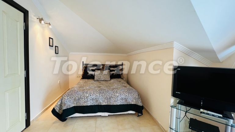 Квартира в Арсланбуджак, Кемер с бассейном: купить недвижимость в Турции - 136889