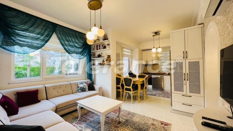 Квартира в Асланбуджак, Кемер с бассейном: купить недвижимость в Турции - 104136