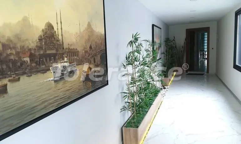 Квартира от застройщика в Авджылар, Стамбул с бассейном: купить недвижимость в Турции - 37086