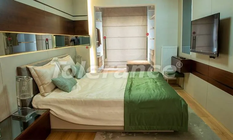 Квартира в Бахчешехир, Стамбул с бассейном в рассрочку: купить недвижимость в Турции - 37239