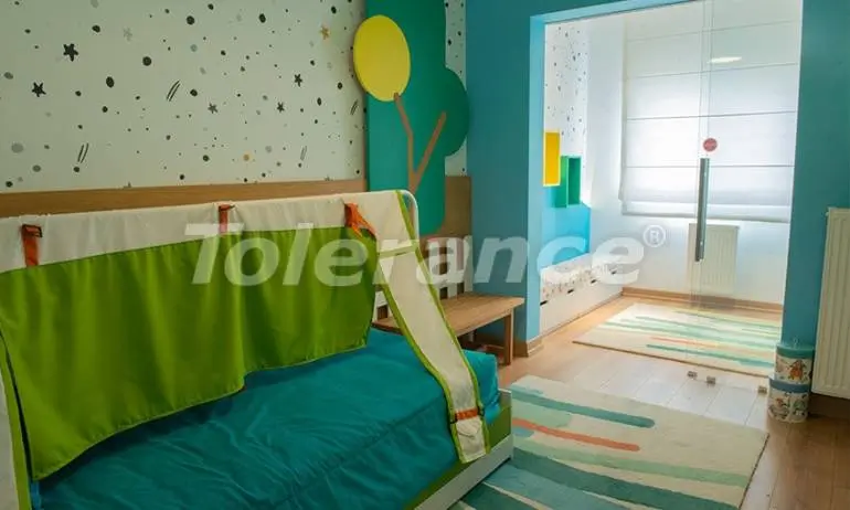 Квартира в Бахчешехир, Стамбул с бассейном в рассрочку: купить недвижимость в Турции - 37241