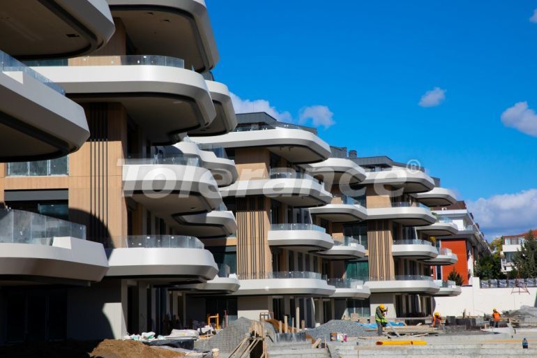 Квартира от застройщика в Бакыркёй, Стамбул с бассейном в рассрочку: купить недвижимость в Турции - 131401