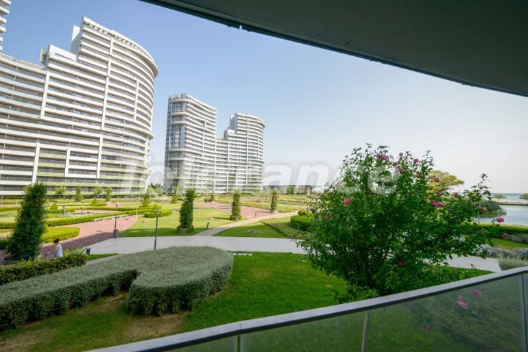 Квартира от застройщика в Бакыркёй, Стамбул вид на море с бассейном в рассрочку: купить недвижимость в Турции - 131467