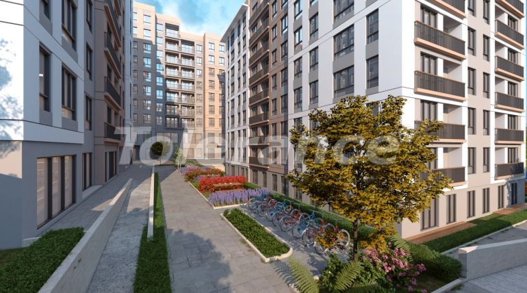 Квартира от застройщика в Бейликдюзю, Стамбул с бассейном: купить недвижимость в Турции - 131035