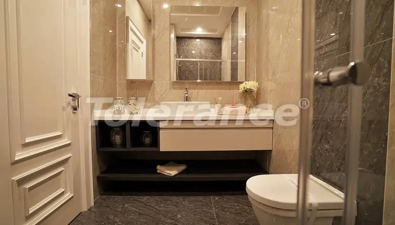 Квартира в Бейликдюзю, Стамбул с бассейном: купить недвижимость в Турции - 27522