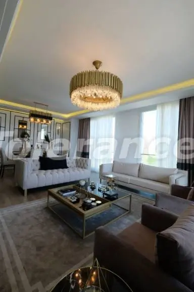 Квартира в Бейликдюзю, Стамбул вид на море с бассейном в рассрочку: купить недвижимость в Турции - 31902