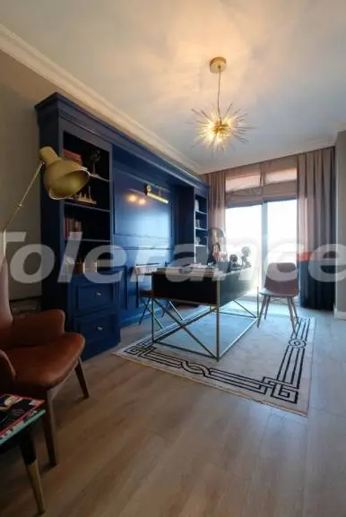 Квартира в Бейликдюзю, Стамбул вид на море с бассейном в рассрочку: купить недвижимость в Турции - 31917