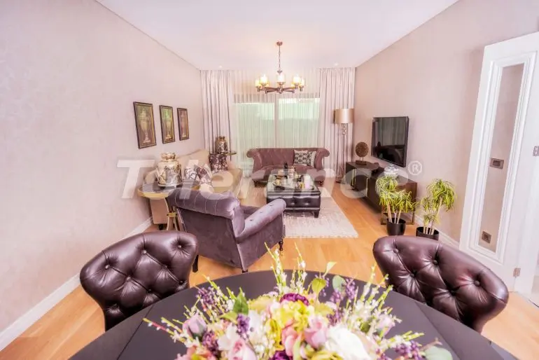 Квартира от застройщика в Бейликдюзю, Стамбул с бассейном: купить недвижимость в Турции - 34671