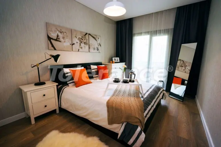 Квартира от застройщика в Бейликдюзю, Стамбул с бассейном: купить недвижимость в Турции - 34680