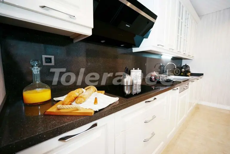 Квартира от застройщика в Бейликдюзю, Стамбул с бассейном: купить недвижимость в Турции - 34685