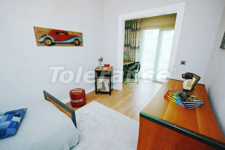 Квартира от застройщика в Бейликдюзю, Стамбул с бассейном: купить недвижимость в Турции - 34690