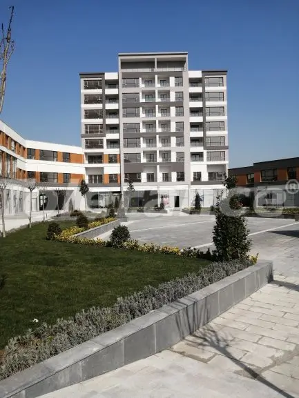 Квартира в Бейликдюзю, Стамбул с бассейном: купить недвижимость в Турции - 39141