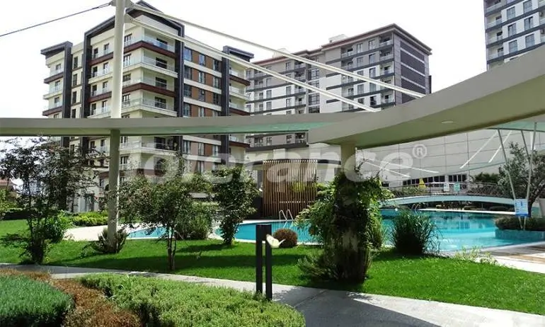 Квартира в Бейликдюзю, Стамбул с бассейном в рассрочку: купить недвижимость в Турции - 37012