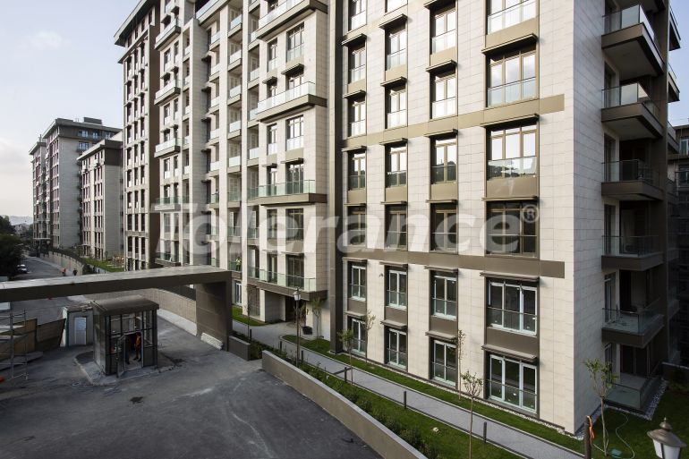 Квартира от застройщика в Бейоглу, Стамбул с бассейном: купить недвижимость в Турции - 69257