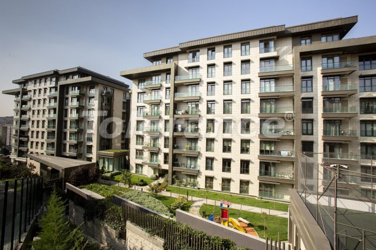 Квартира от застройщика в Бейоглу, Стамбул с бассейном: купить недвижимость в Турции - 69261