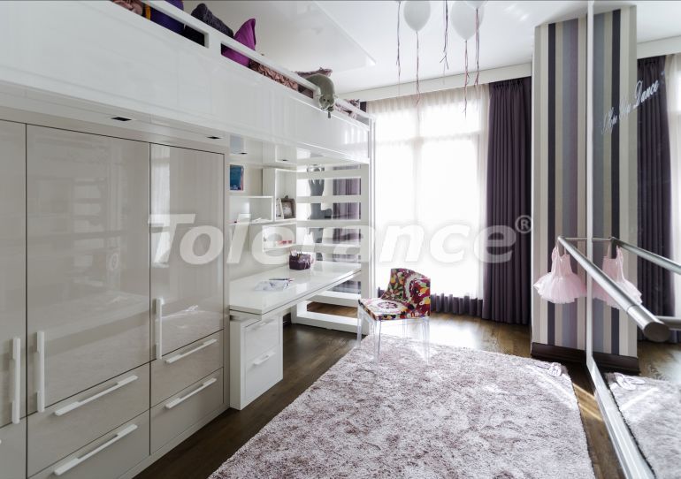 Квартира от застройщика в Бейоглу, Стамбул с бассейном: купить недвижимость в Турции - 69264