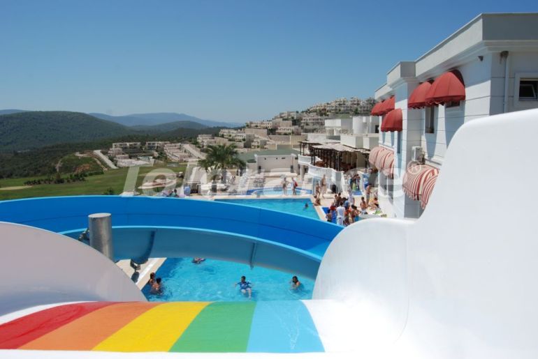 Квартира в Бодруме с бассейном: купить недвижимость в Турции - 109062