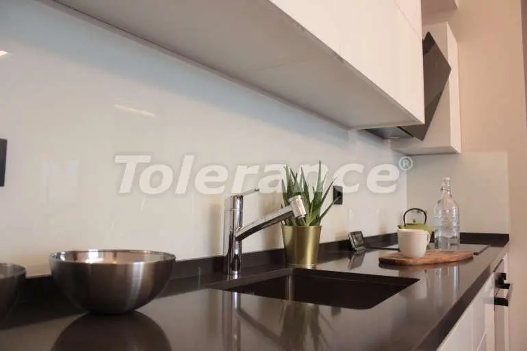 Квартира от застройщика в Борнова, Измир с бассейном в рассрочку: купить недвижимость в Турции - 15111