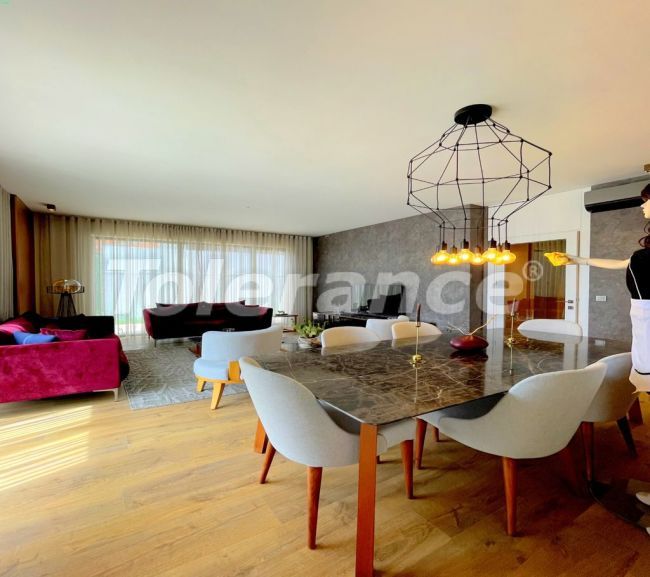 Квартира от застройщика в Бююкчекмедже, Стамбул вид на море с бассейном: купить недвижимость в Турции - 47838