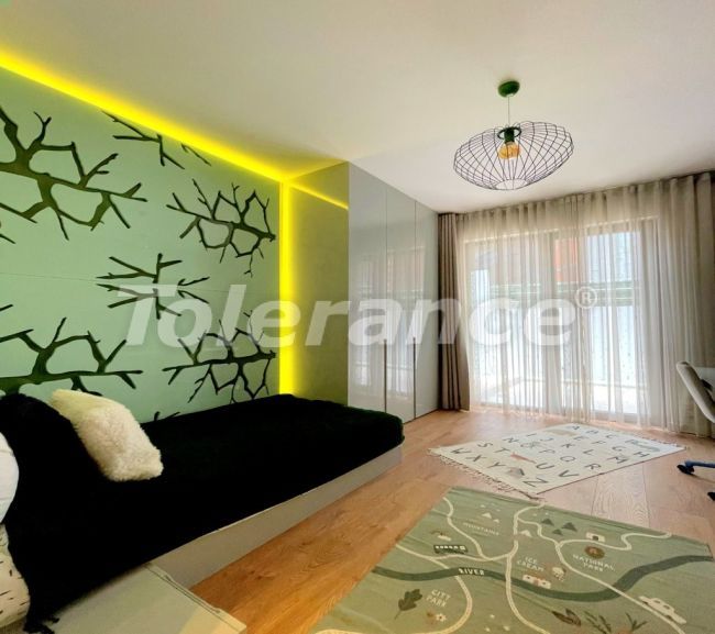 Квартира от застройщика в Бююкчекмедже, Стамбул вид на море с бассейном: купить недвижимость в Турции - 47844