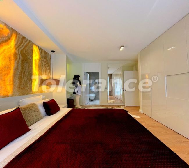 Квартира от застройщика в Бююкчекмедже, Стамбул вид на море с бассейном: купить недвижимость в Турции - 47849