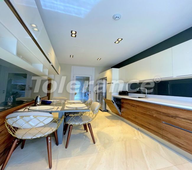 Квартира от застройщика в Бююкчекмедже, Стамбул вид на море с бассейном: купить недвижимость в Турции - 47854