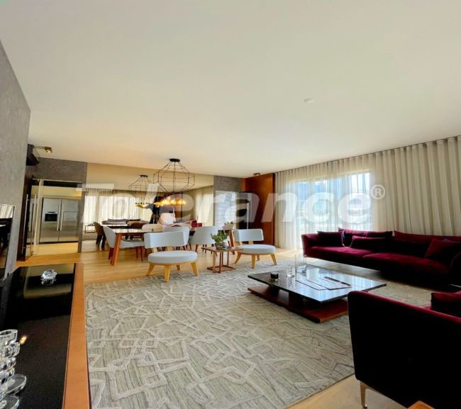 Квартира от застройщика в Бююкчекмедже, Стамбул вид на море с бассейном: купить недвижимость в Турции - 47857