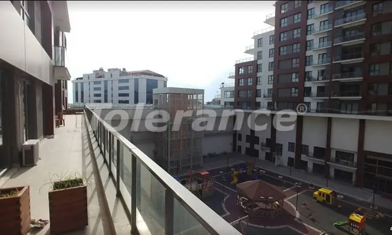 Квартира от застройщика в Бююкчекмедже, Стамбул с бассейном в рассрочку: купить недвижимость в Турции - 36355