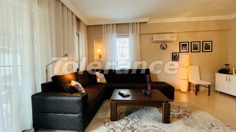 Квартира в Чамьюва, Кемер с бассейном: купить недвижимость в Турции - 104109