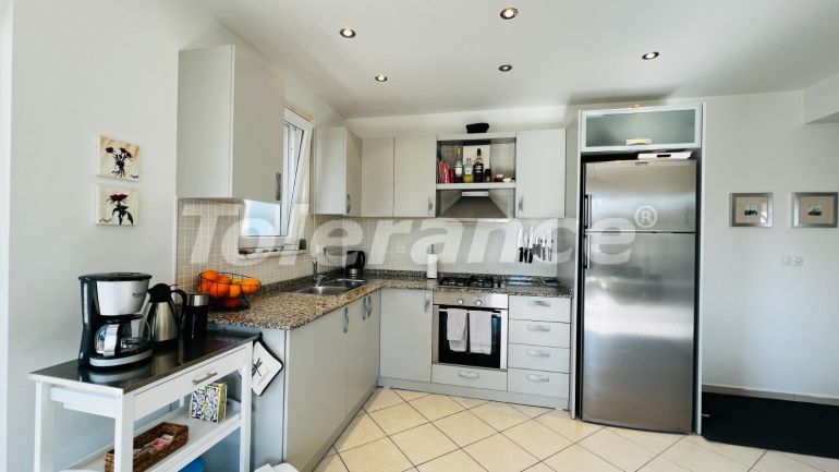 Квартира в Чамьюва, Кемер с бассейном: купить недвижимость в Турции - 136825