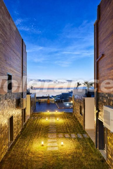 Квартира от застройщика в Чешме, Измир вид на море с бассейном: купить недвижимость в Турции - 101758