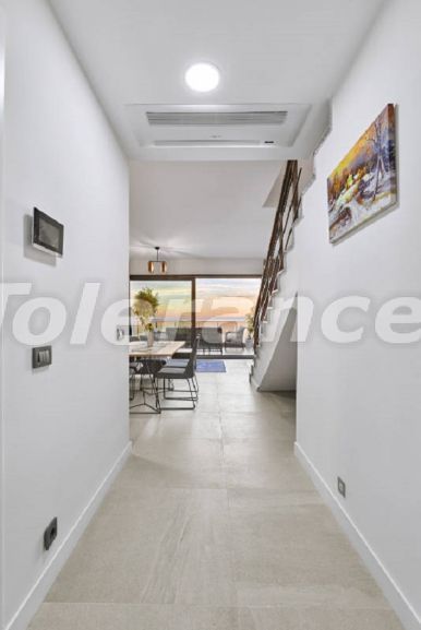 Квартира от застройщика в Чешме, Измир вид на море с бассейном: купить недвижимость в Турции - 101759