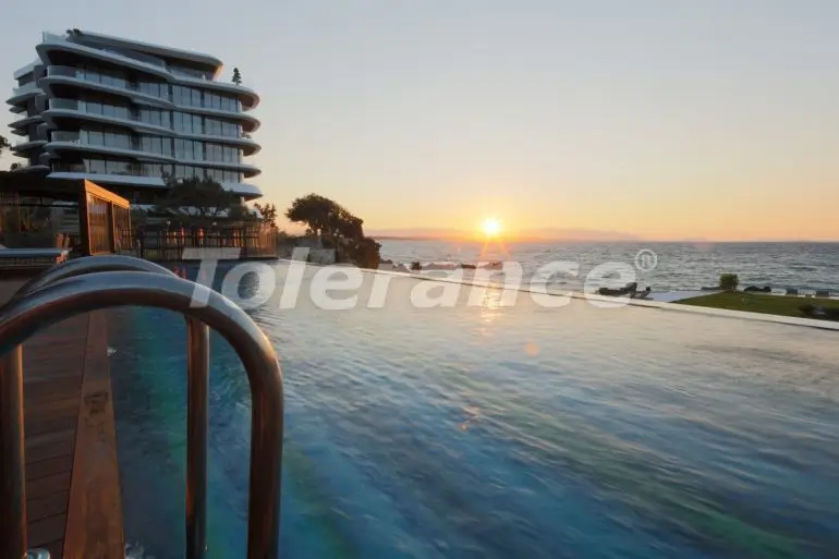 Квартира от застройщика в Чешме, Измир с бассейном: купить недвижимость в Турции - 16452