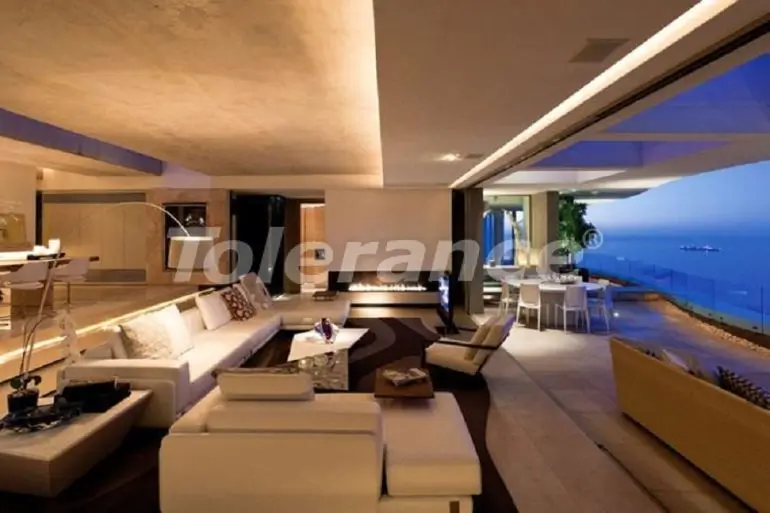 Квартира в Чешме, Измир с бассейном: купить недвижимость в Турции - 29394